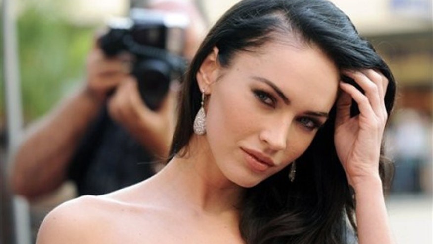 Megan Fox Sexy Eyes 640